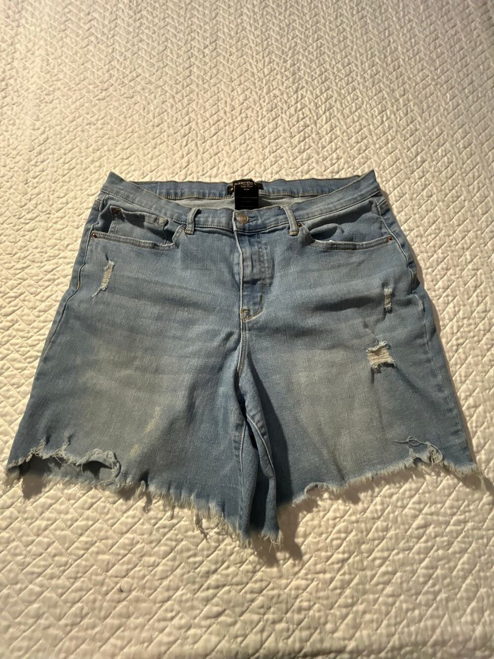 Nanette Belle Stylish High Rise Women’s Denim Shorts / Size 12